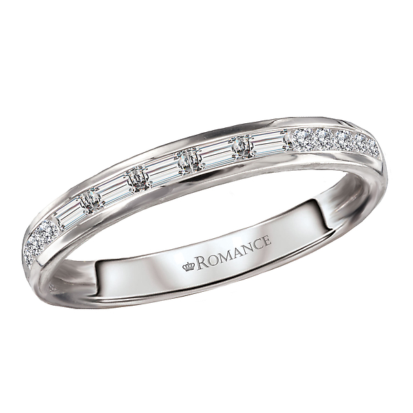 Baguette and Diamond Straight Front Wedding Band