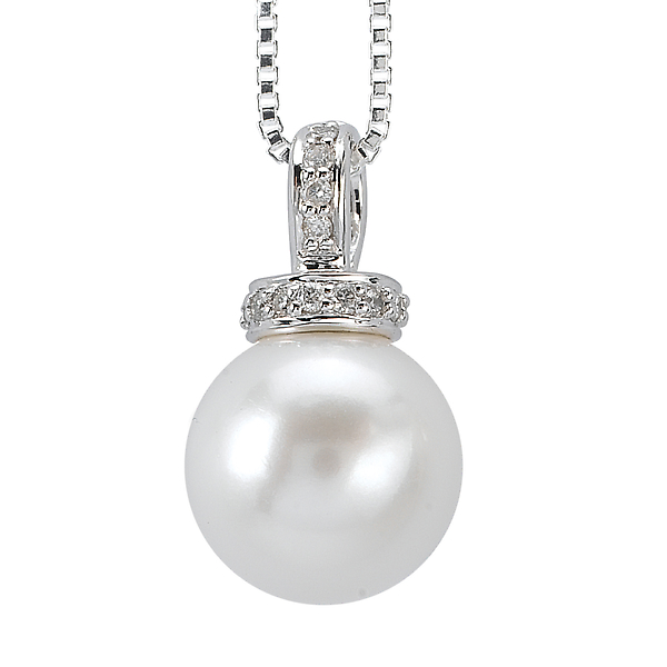 Pearl and Diamond Pendant