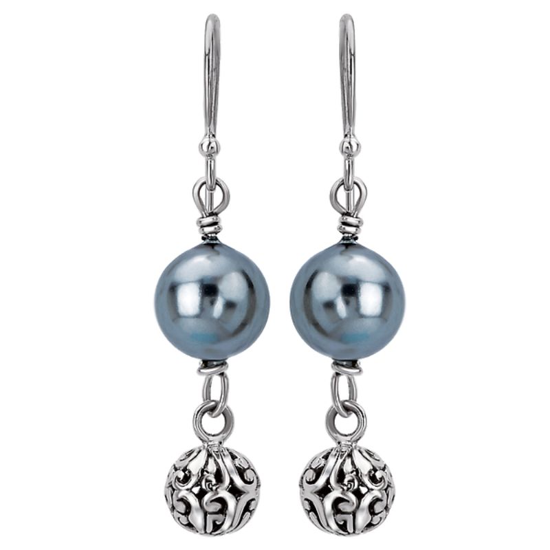 Ladies Fashion Pearl Earrings